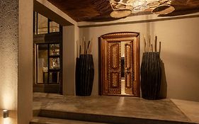 Chobe House Villa And Chalets